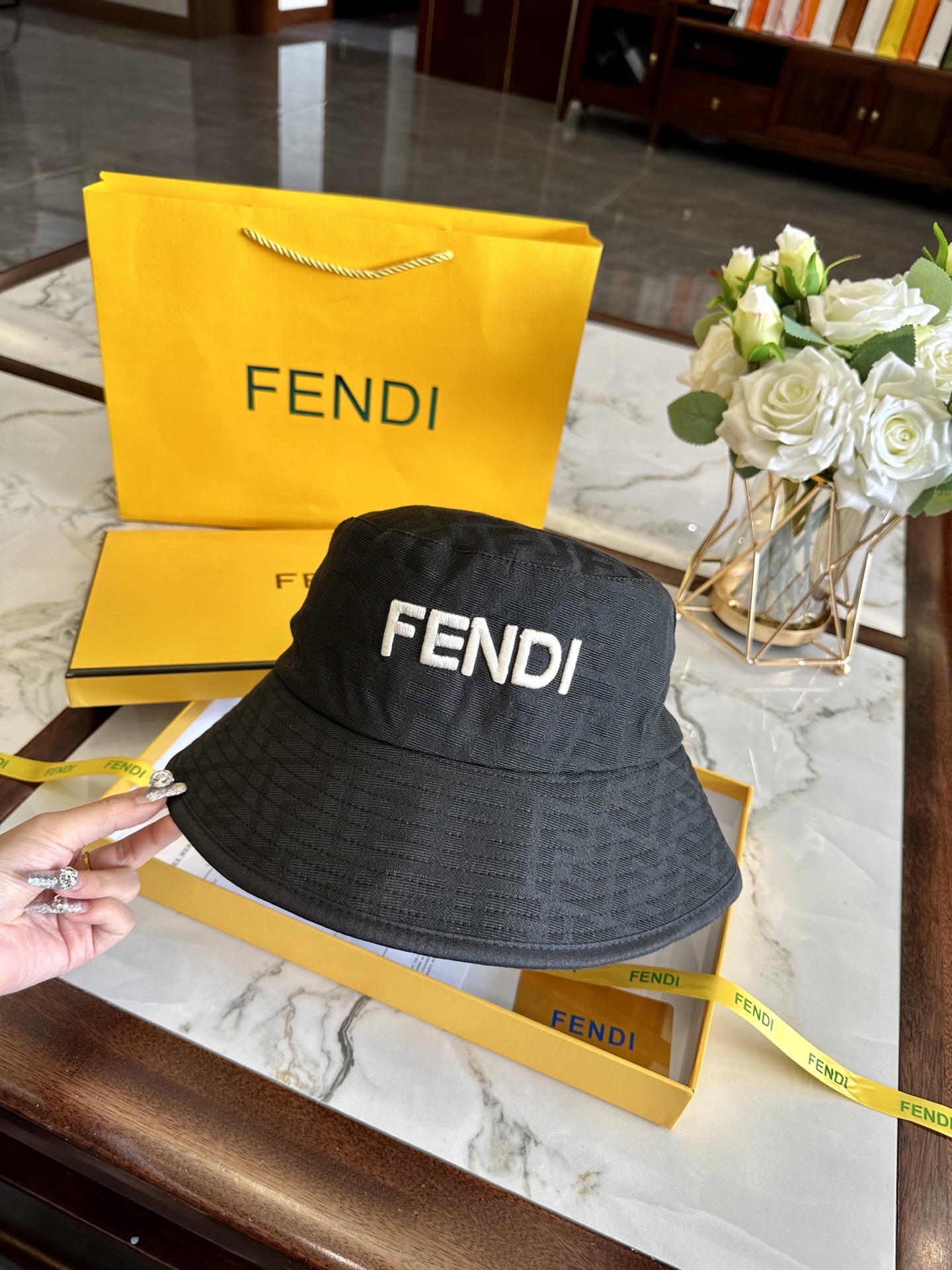 fendi hat model 07